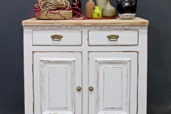 shabby-cabinet-madia
