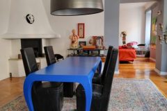 blue-table-design-alterazioni-viniliche-scaled